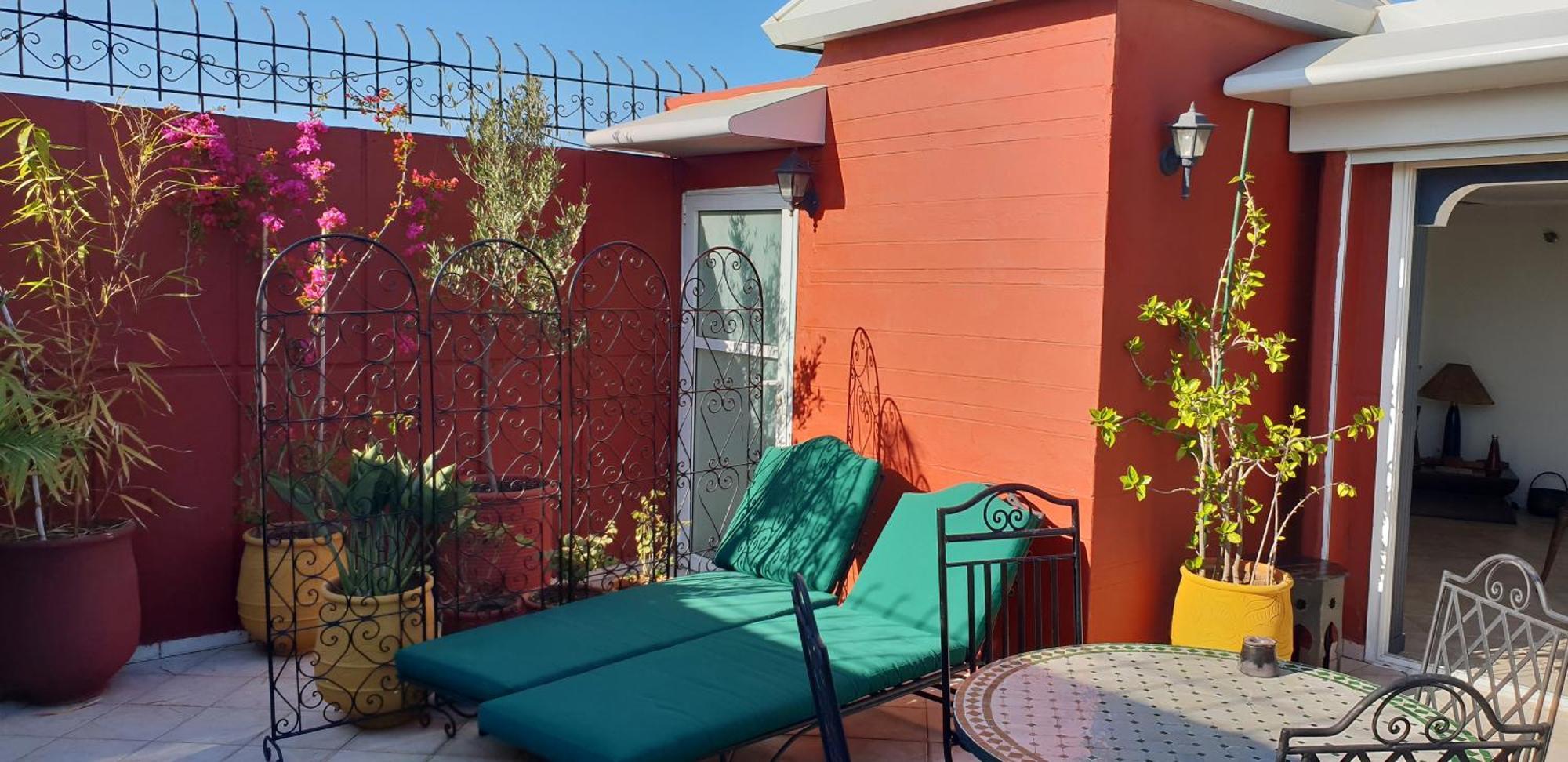 Appartement Agreable Avec 2 Tres Belles Terrasses Au Coeur De Rabat Bagian luar foto