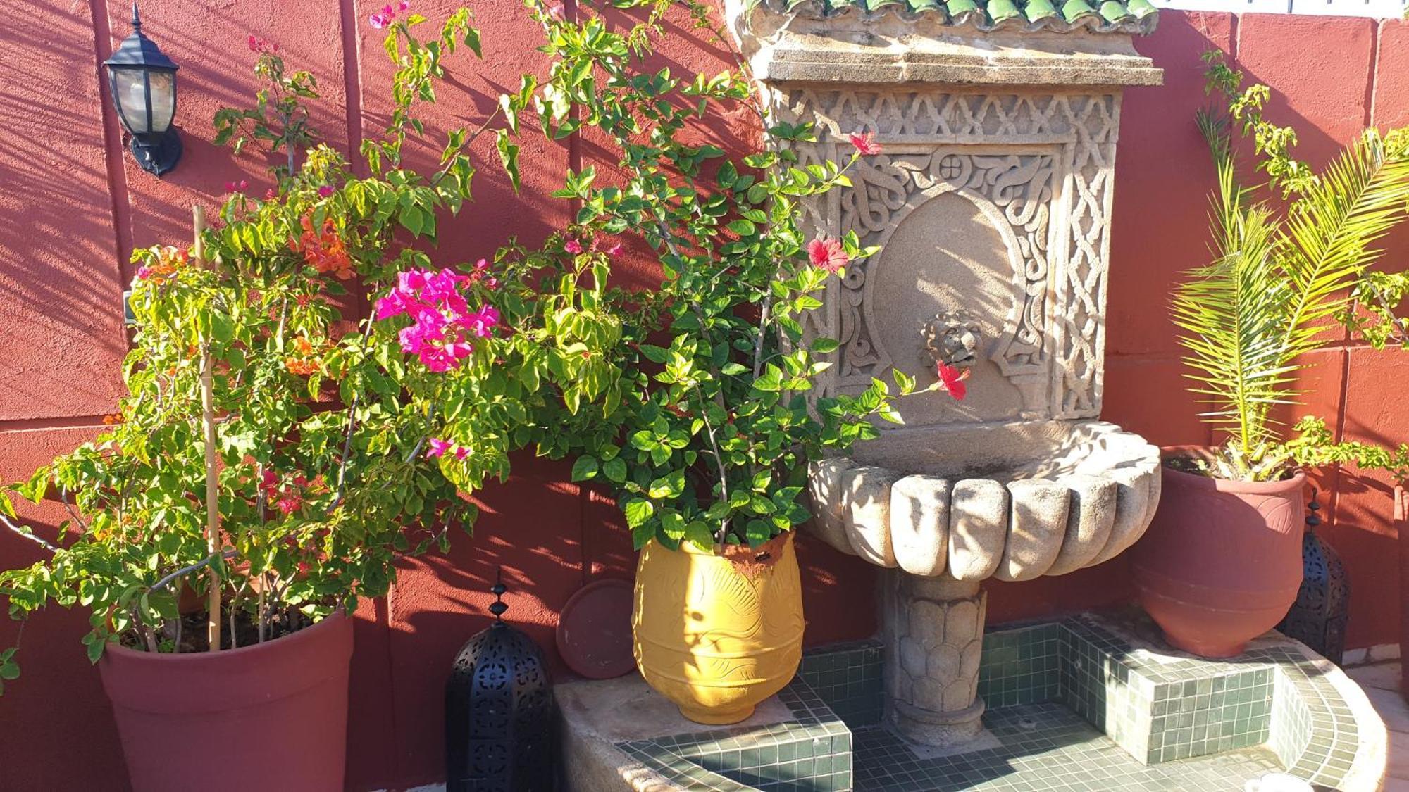 Appartement Agreable Avec 2 Tres Belles Terrasses Au Coeur De Rabat Bagian luar foto